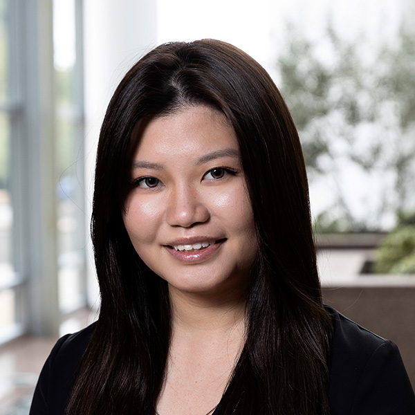 Kelly Hong